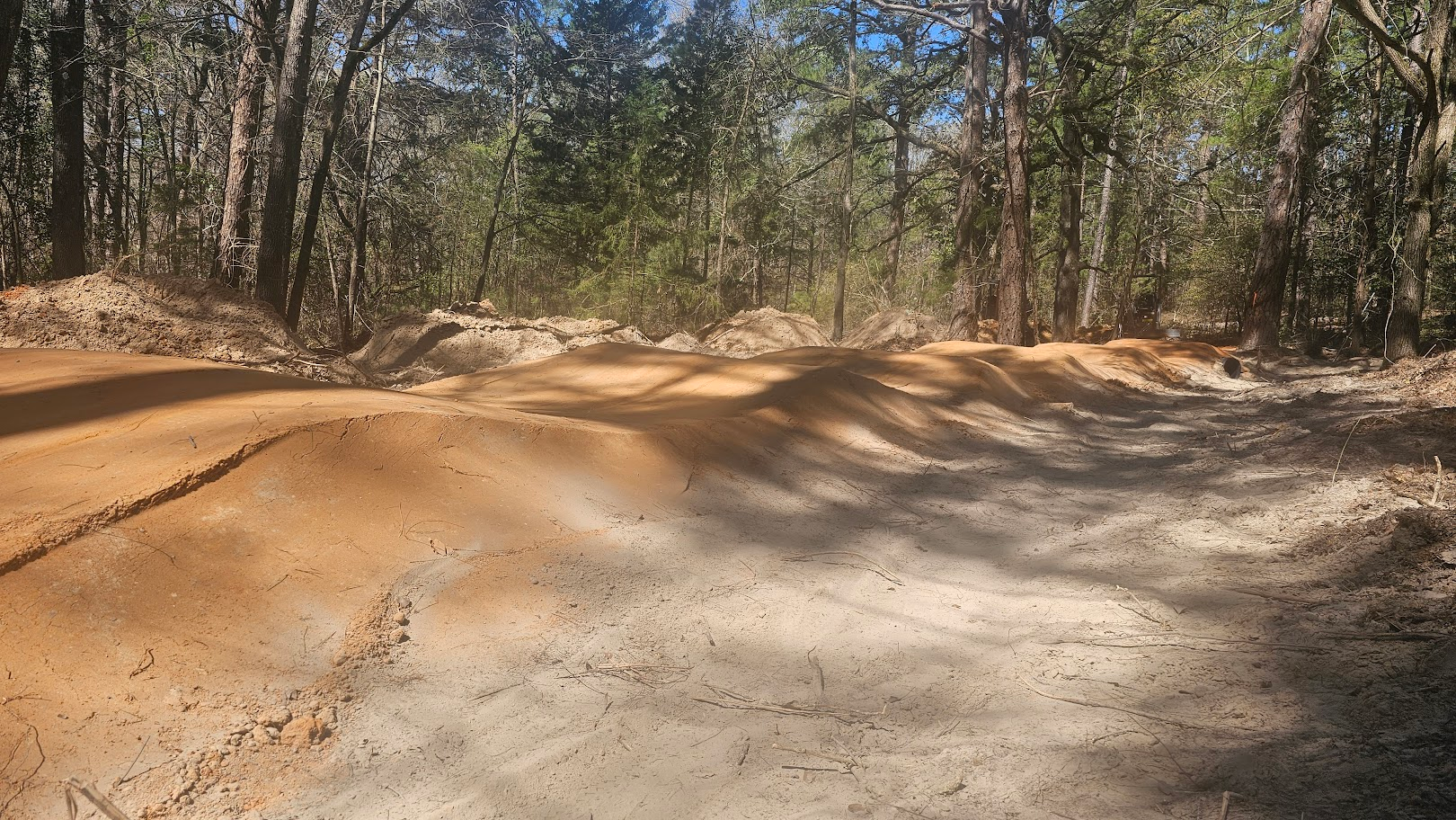 Lindsey Park Trails